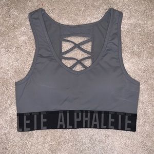 Alphalete Cross Set Sports Bra | Grey